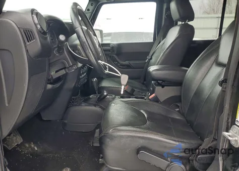 2015 Jeep Wrangler Unlimited Sahara z USA, uszkodzony, nr VIN 1C4BJWEG3FL676318